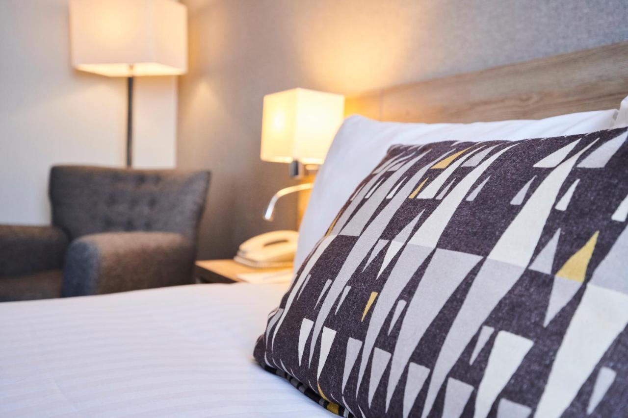 Holiday Inn Ellesmere Port/Cheshire Oaks By Ihg Εξωτερικό φωτογραφία