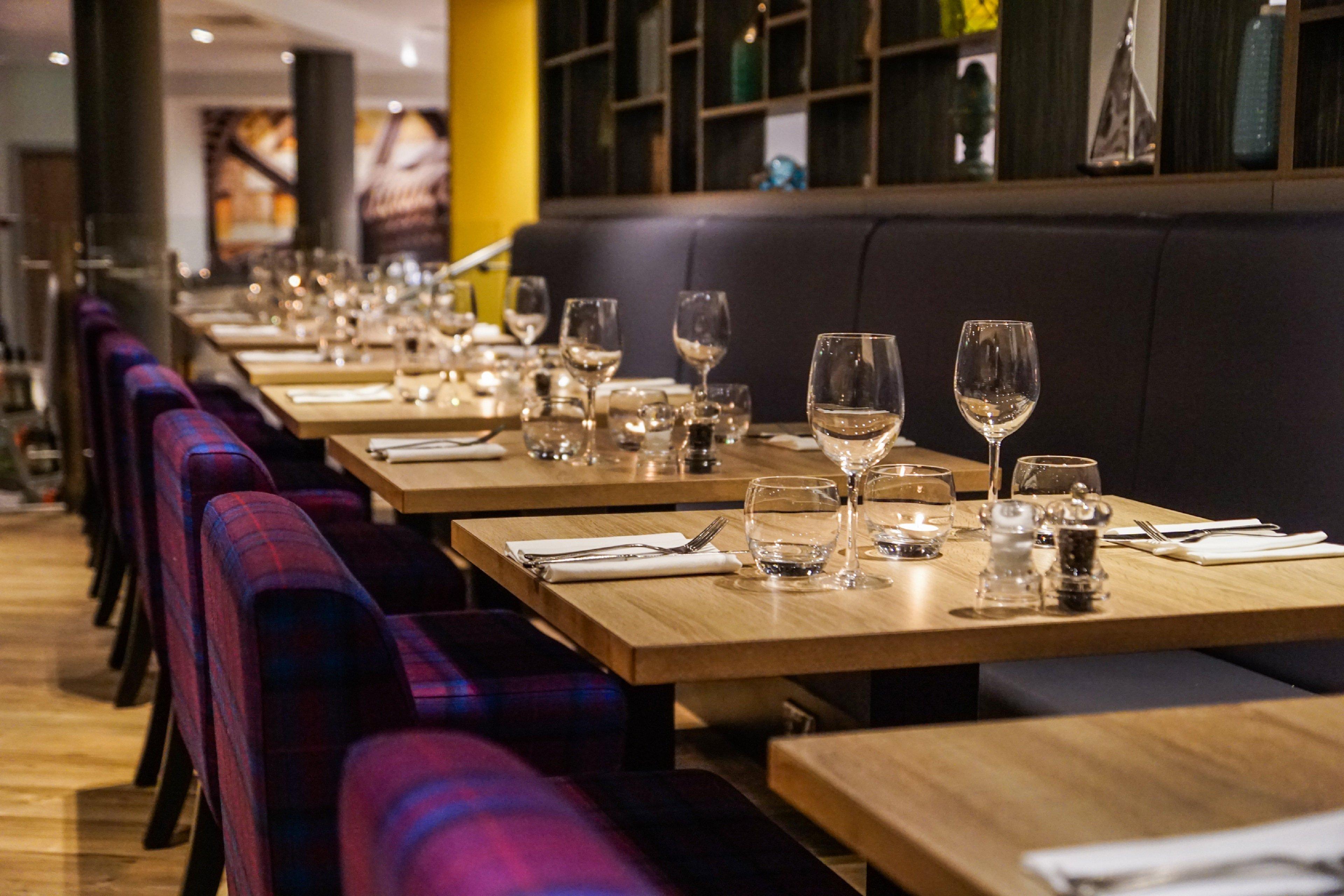 Holiday Inn Ellesmere Port/Cheshire Oaks By Ihg Εξωτερικό φωτογραφία